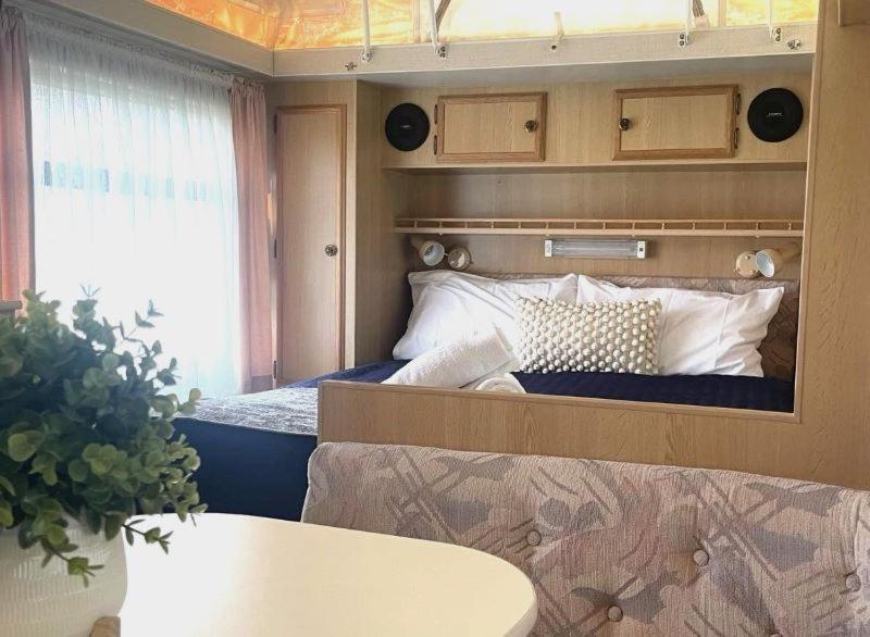 Kerang Holiday Park Екстериор снимка