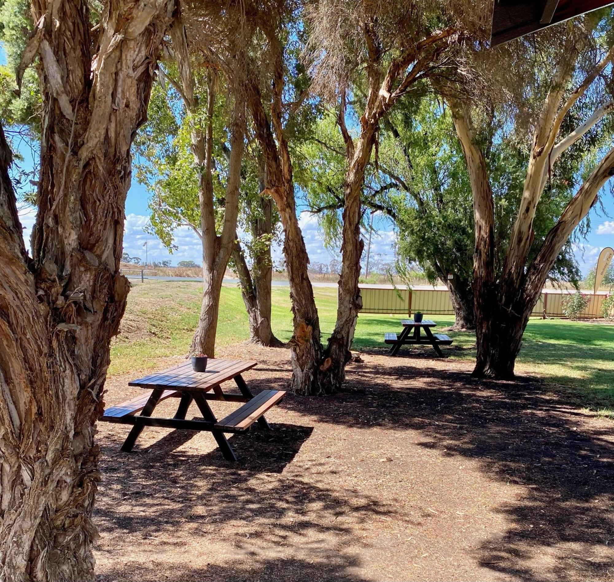 Kerang Holiday Park Екстериор снимка